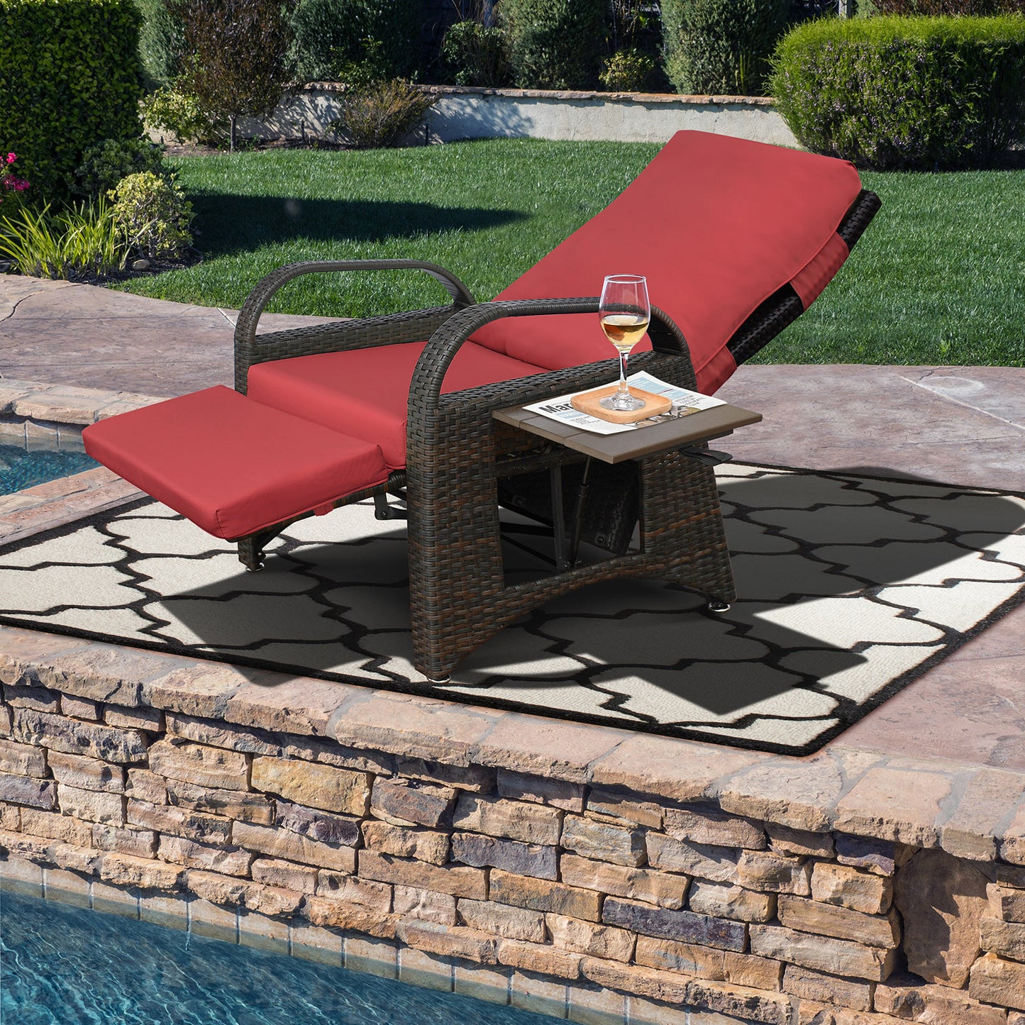 JP Outdoor Rattan Recliner Chair Cushion,PE Wicker Patio Recliner with Flip Table,Red