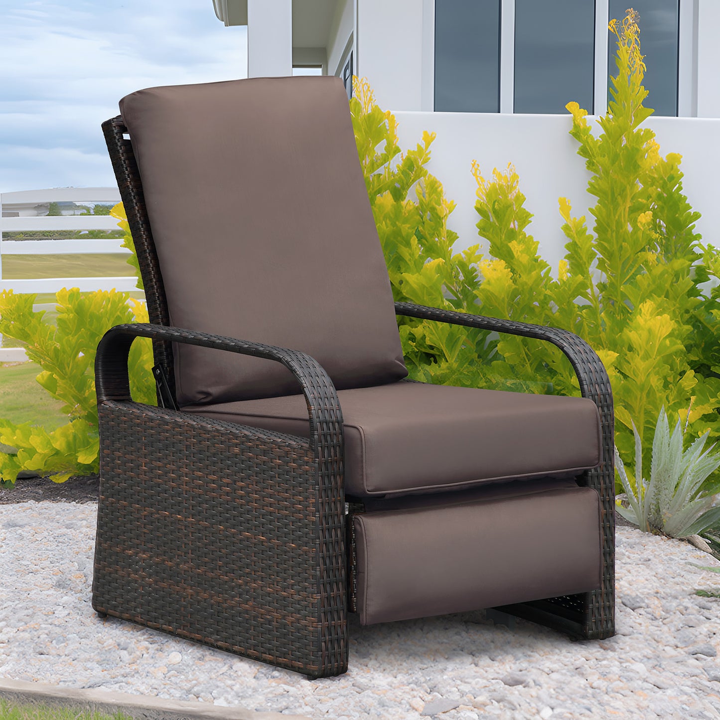 JP Outdoor Outdoor Aluminum Frame Adjustable Wicker Recliner Chair with Fade Resistant Cushion, Brown